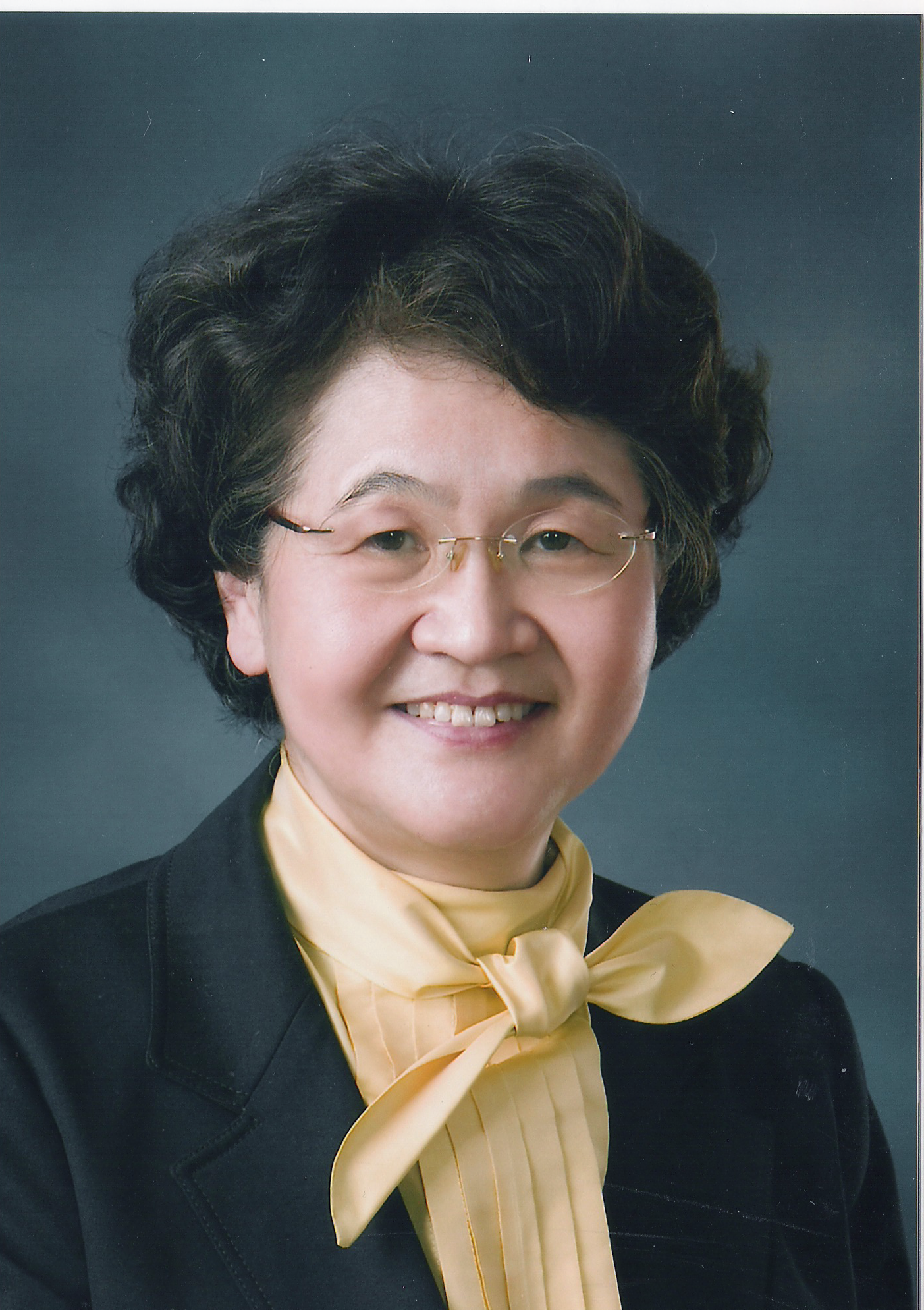 Lena Kim | Korean Alumni Biographies Project