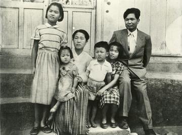 Family Photo 1953 Pusan