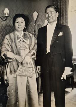 Kim's parents 1958